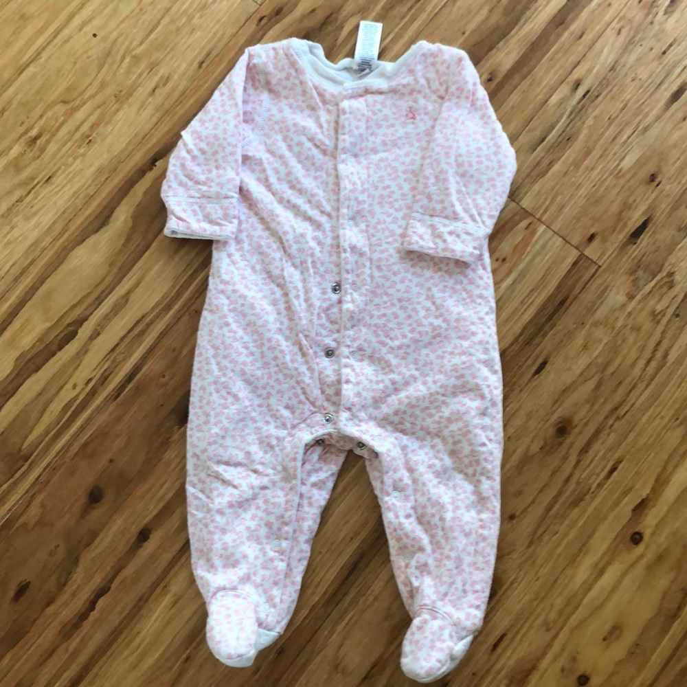 Baby gap button sleeper